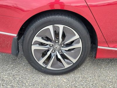 2019 Honda Accord Hybrid - Photo 10