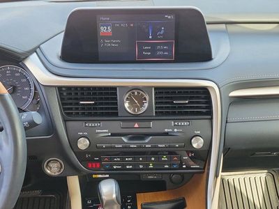 2022 Lexus RX - Photo 19
