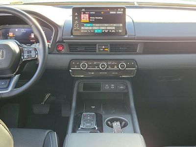 2025 Honda Pilot - Photo 20