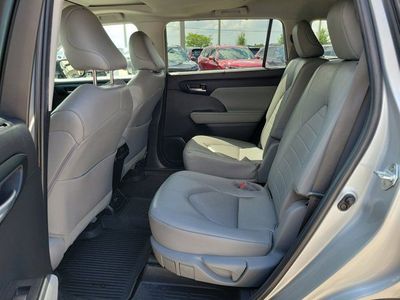 2023 Toyota Highlander - Photo 13