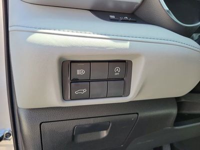 2023 Toyota Highlander - Photo 25