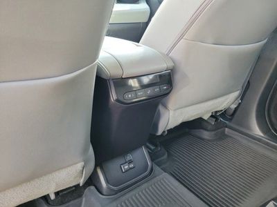 2023 Toyota Highlander - Photo 15