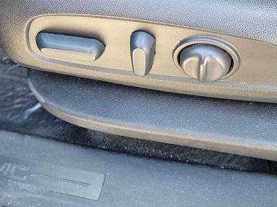 2023 GMC Terrain - Photo 25