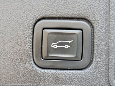 2023 GMC Terrain - Photo 15