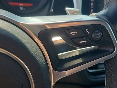 2019 Porsche Macan - Photo 24