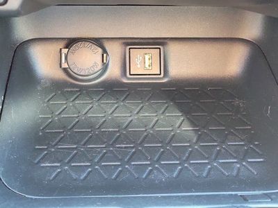 2024 Toyota RAV4 - Photo 28