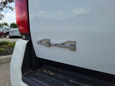 2025 Toyota Tacoma 4WD - Photo 11