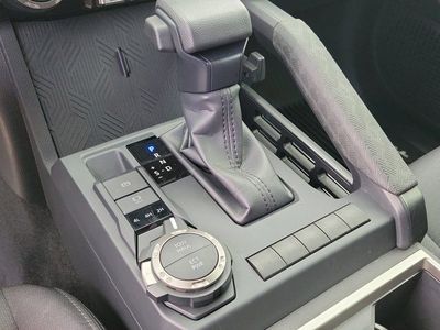 2025 Toyota Tacoma 4WD - Photo 30