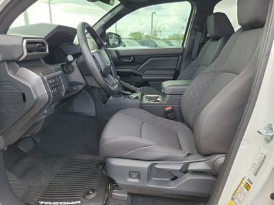 2025 Toyota Tacoma 4WD - Photo 21