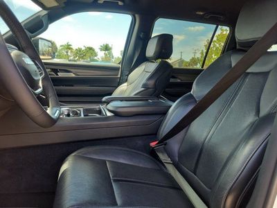 2024 Jeep Wagoneer - Photo 20