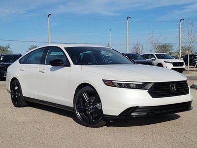 2026 Honda Accord Hybrid - Photo 12