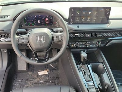 2026 Honda Accord Hybrid - Photo 12