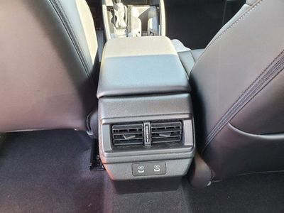 2025 Honda Accord Hybrid - Photo 16