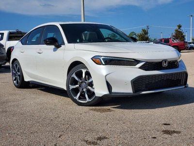 2026 Honda Civic Hatchback Hybrid - Photo 16