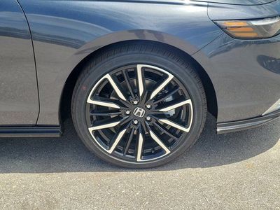 2026 Honda Accord Hybrid - Photo 9