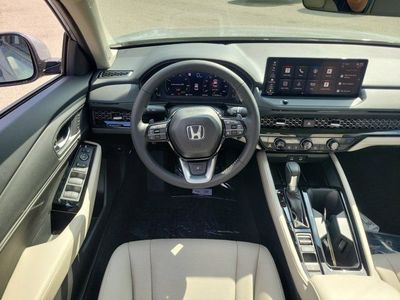2026 Honda Accord Hybrid - Photo 15