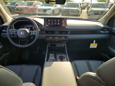 2026 Honda Pilot - Photo 13