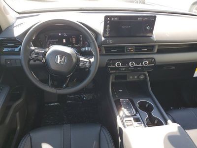 2026 Honda Pilot — photo 13 view