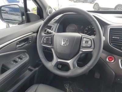2026 Honda Ridgeline — photo 18 view