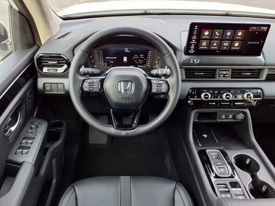 2026 Honda Pilot - Photo 16