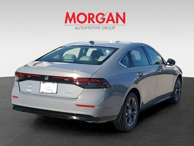 2025 Honda Accord Hybrid - Photo 4