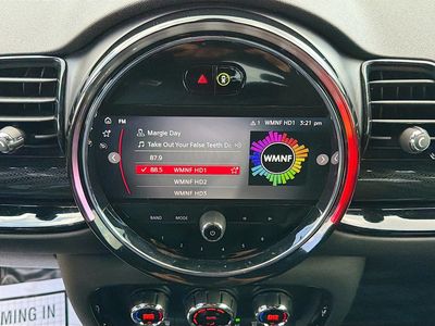 2022 MINI Clubman - Photo 30