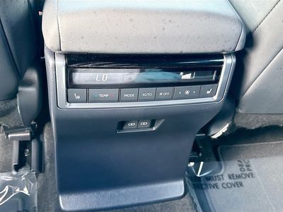 2024 Lexus GX - Photo 20