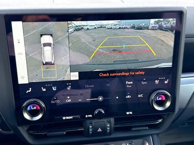 2024 Lexus GX - Photo 33
