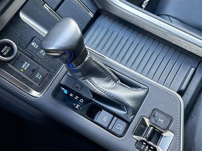 2024 Lexus GX - Photo 29