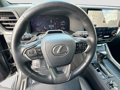 2024 Lexus GX - Photo 39