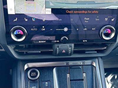 2024 Lexus GX - Photo 34