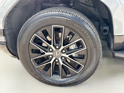 2024 Lexus GX - Photo 42