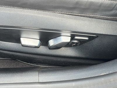 2021 BMW 5 Series - Photo 24