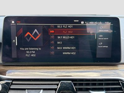 2021 BMW 5 Series - Photo 30