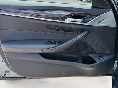 2021 BMW 5 Series - Photo 21