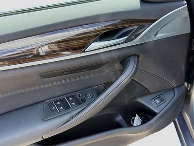 2021 BMW 5 Series - Photo 22