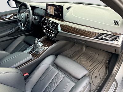 2023 BMW 5 Series - Photo 14