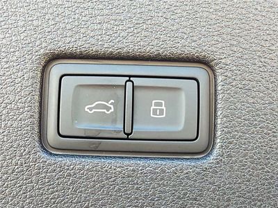 2026 Audi Q8 - Photo 13