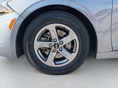 2022 Kia K5 - Photo 39