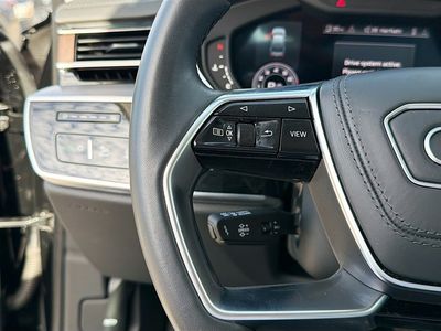 2023 Audi A8 - Photo 36