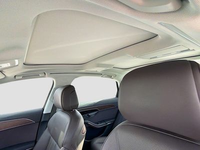 2023 Audi A8 - Photo 26