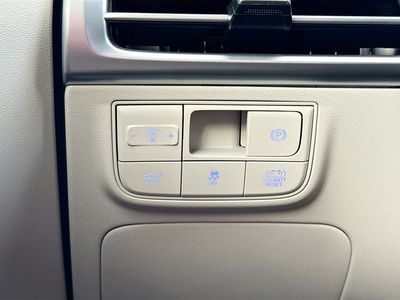 2025 Hyundai Tucson Hybrid - Photo 35