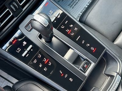 2022 Porsche Macan - Photo 28