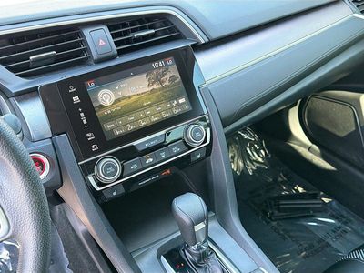 2017 Honda Civic Sedan — photo 26 view
