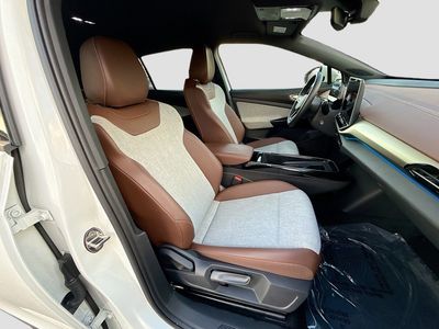 2025 Volkswagen ID.4 - Photo 14
