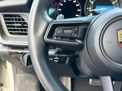 2020 Porsche 911 - Photo 34