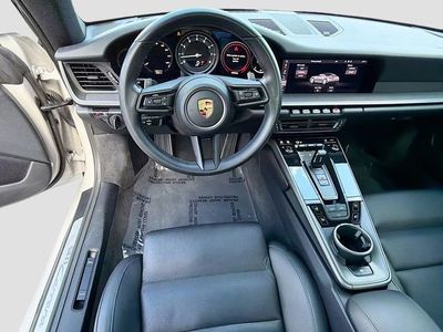 2020 Porsche 911 - Photo 16