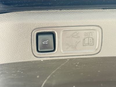 2023 Lincoln Navigator L - Photo 12