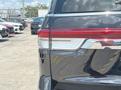 2023 Lincoln Navigator L - Photo 10