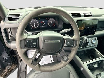 2023 Land Rover Defender - Photo 39